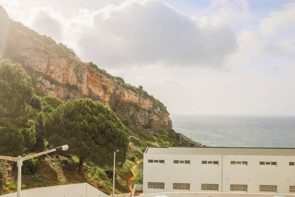 Casa Na Praia - All Family Near The Sea Apartment Sesimbra Luaran gambar